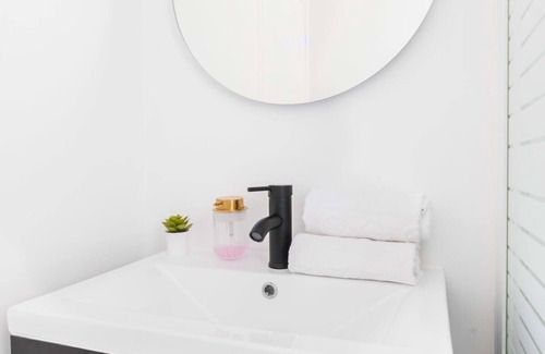 Hopital Saint-Louis Appartement | Studio fonctionnel et confortable - Paris 10 - 2P