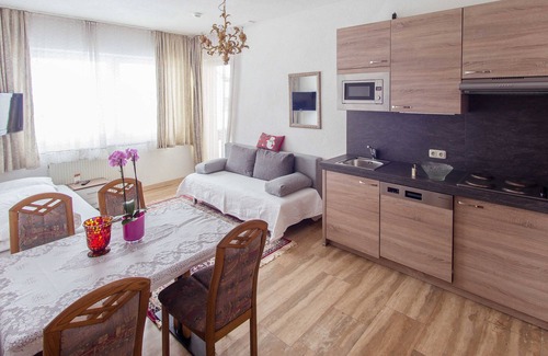 Fliess Appartement | Studio pour 2-3 personnes - Europa Pension Tirol
