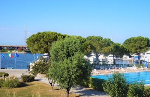 Aprilia Marittima Appartement | Studio for 4 people with beautiful terrace facing the sea by Beahost Rentals