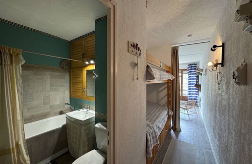 Arette Appartement | Studio for 4 with direct slope access