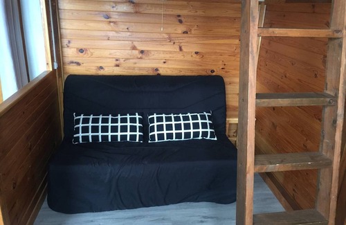 Arette Appartement | Studio pour 4 personnes avec ascenseur, parking gratuit et accès direct aux pistes