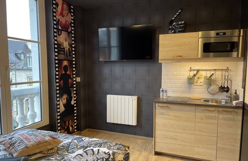 Dole Appartement | ★Studio Frères Lumière★Centre ville Dole - Wifi Netflix