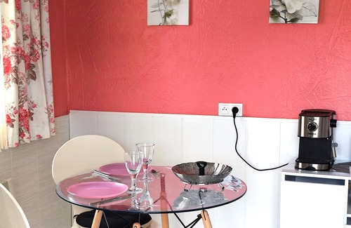 Bendejun Appartement | Studio à 20 kms de NICE avec terrasse et piscine
