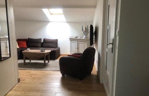 Guecelard Appartement | STUDIO
