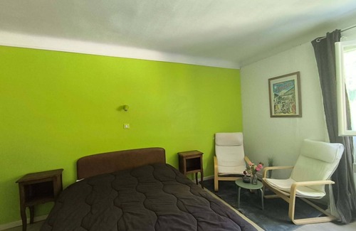 Les Bains de la Preste Appartement | Studio perched in the flora of the High Vallespir