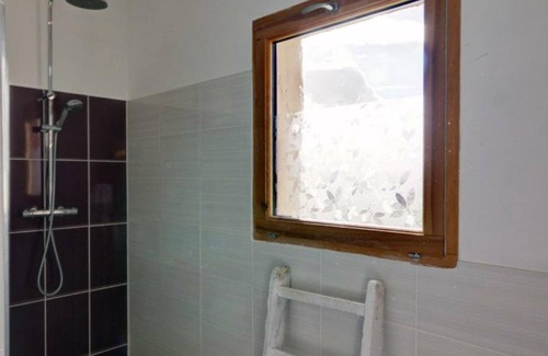 Saint-Marcel-de-Felines Appartement | Gîte Saint-Marcel-de-Félines, 1 pièce, 2 personnes
