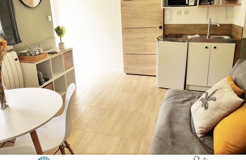 Chasseneuil-du-Poitou Appartement | Studio Greeny - Location 5 min Futuroscope (Parking Gratuit)