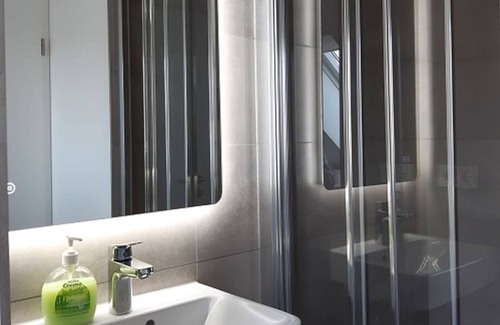 Muncheberg Appartement | Studio - Gustav Seitz Guesthouse