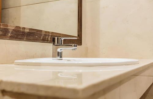 Casablanca City Center Appartement | STUDIO HAUT STANDING A RACINE near twin center