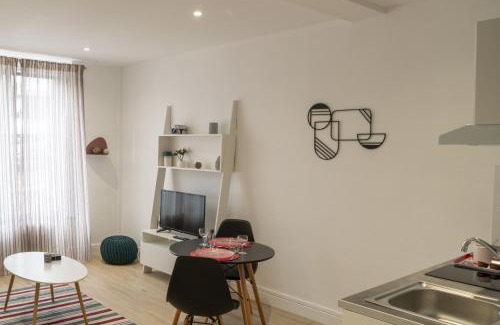 Charleville-Mezieres Appartement | STUDIO HELSINKI - Style et Modernité