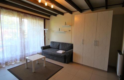 Porto Valtravaglia Appartement | Studio Hermitage-14 by Interhome