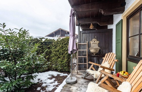 Inzell Appartement | Studio 'Hüttentraum' avec vue sur les montagnes, terrasse privée et Wi-Fi