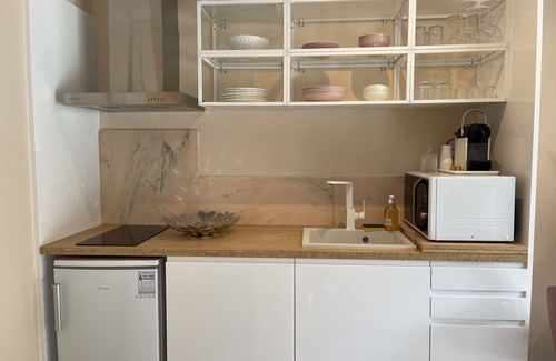 Bagnols-sur-Ceze Appartement | Studio Idéal Pour un Couple à 100m D'une Rivière