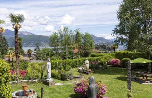 Carciano Chalet De Ski | Studio en chalet avec vue sur le lac Stresa