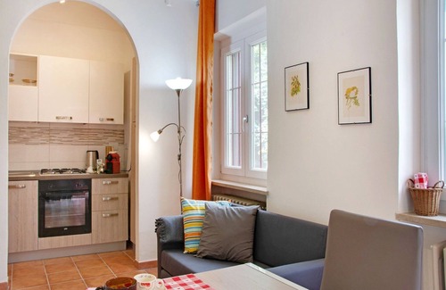 Moncucco Torinese Maison | Studio in Astigiana Hills with Wine & Views