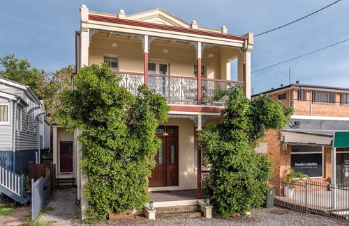 Ashgrove Appartement | Studio in Ashgrove W/Bedroom Loft