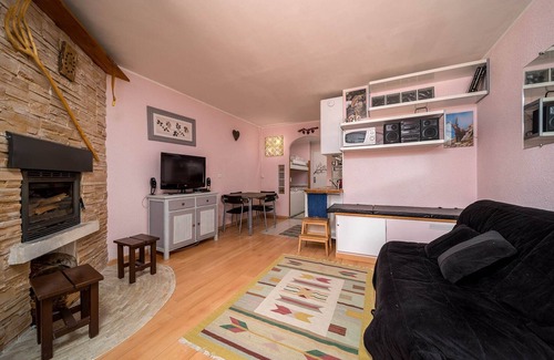 Allos Appartement | Studio à Allos avec chauffage central