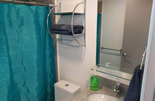 Curridabat Appartement | Studio dans Modern High Rise, AC, Pool, Gym, GREAT Location 6c