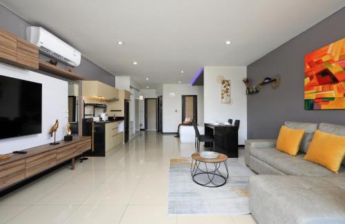 Nai Harn Appartement | Studio in NaiHarn Beach Condo by Capital Pro