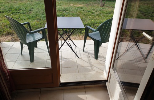 Montbrun-les-Bains Appartement | Studio in the residence le hameau des sources