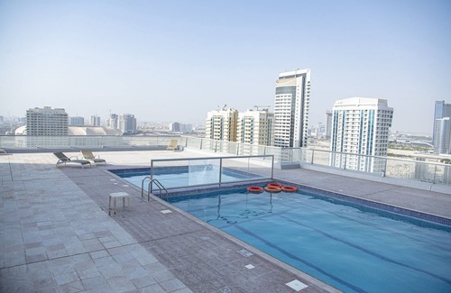 Dubai Sports City Appartement | Studio in the heart of Sports City -great view & amenities!
