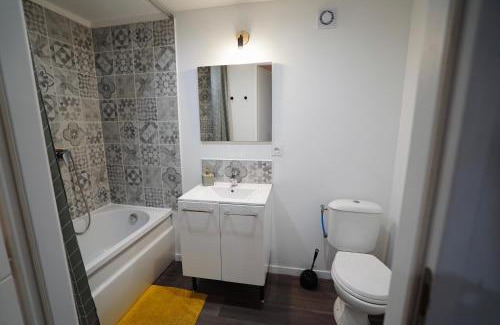 Castelnau-de-Guers Appartement | Studio indépendant a 20min des plages