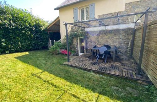 Le Lorey Appartement | Studio indépendant avec jardin privatif