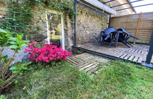 Le Lorey Appartement | Studio indépendant avec jardin privatif