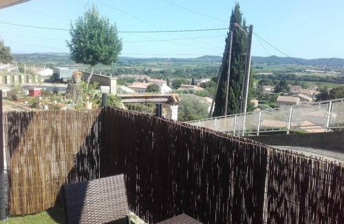 Laudun Appartement | Studio indépendant avec terrasse exposée sud