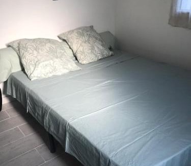 Notre-Dame-Limite Appartement | Studio independant pour couple