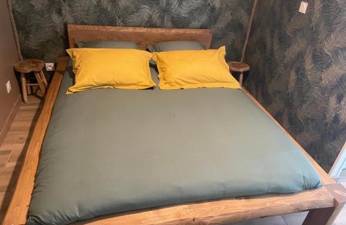 Sacquenville Appartement | Studio jacuzzi Love Room