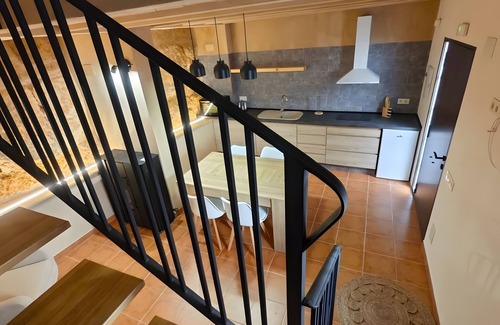 Ademuz Appartement | Studio 'La Bodega' with Wi-Fi
