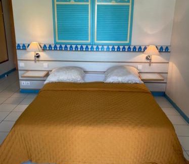 Tartane Appartement | Studio La Valentina face à la marina