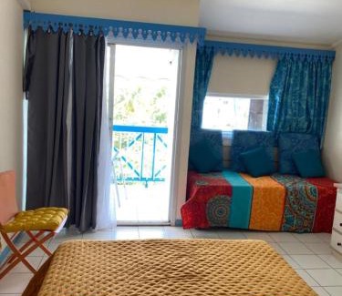 Tartane Appartement | Studio La Valentina face à la marina