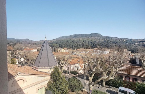 Lamalou-les-Bains Appartement | Studio Lamalou-les-Bains, 1 pièce, 2 personnes - FR-1-451-64