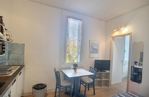 Lamalou-les-Bains Appartement | Studio Lamalou-les-Bains, 1 pièce, 1 personne - FR-1-451-68