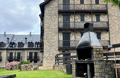 La Vall de Boi Appartement | Studio Las Perseidas-Vall de Boí Cozy studio 10min. from ski slopes