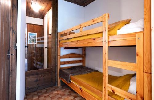 Les Contamines-Montjoie Appartement | Studio Le Bionnassay by Interhome