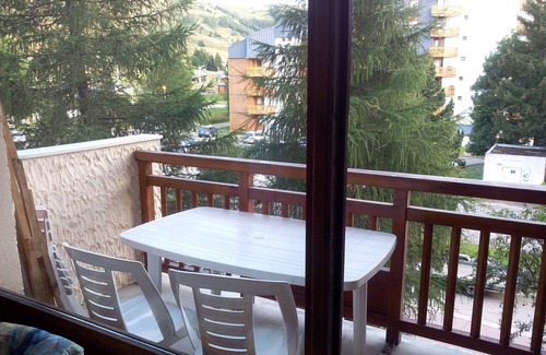 Les Deux Alpes Appartement | Le Meijotel, Studio expo Sud, avec garage, au pied des pistes, à côté du Jandry.