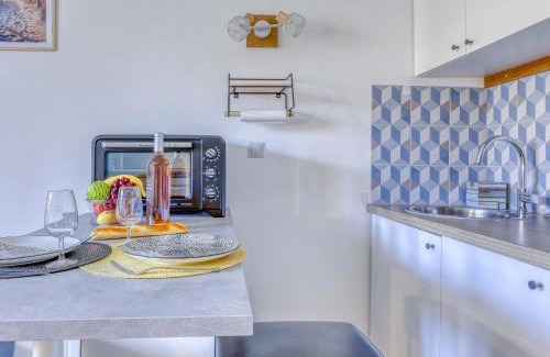 La Madrague Appartement | Studio Les Aigues Marines-73 by Interhome