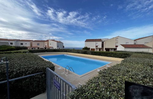 Charente-Maritime Appartement | Studio Les Minimes avec Piscine et Parking