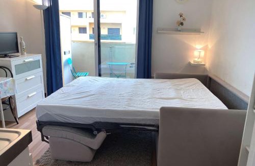Balaruc-les-Bains Appartement | Studio lumineux avec balcon exposé sud, tout équipé et classé 2 étoiles. - FR-1-553-139