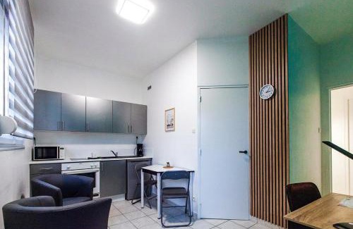 Bais Appartement | Studio lumineux idéalement situé