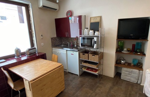 Meze Appartement | Grand et Beau studio à Meze a 100m des Plages et du port