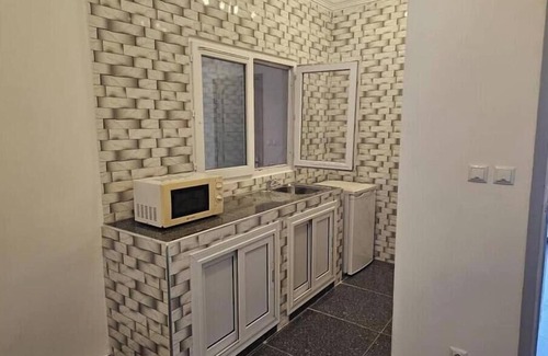 Yenne Tode Appartement | Studio meublé à Yenne Dakar auprès de la plage pied dans l'eau.