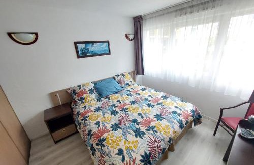 Idron Appartement | Studio meublé avec parking idéalement placé