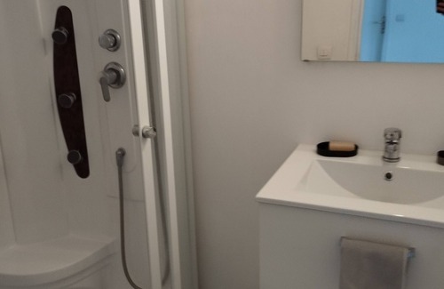 Saint-Charles du Port Appartement | Studio Meublé Canapé lit