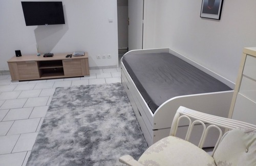 Saint-Charles du Port Appartement | Studio Meublé Canapé lit