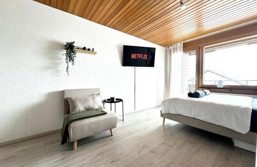 Laax Appartement | Studio mit See- und Bergblick