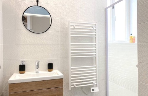 Rochefort Appartement | Studio moderne au cœur de Rochefort - Vivez l'élégance et le confort